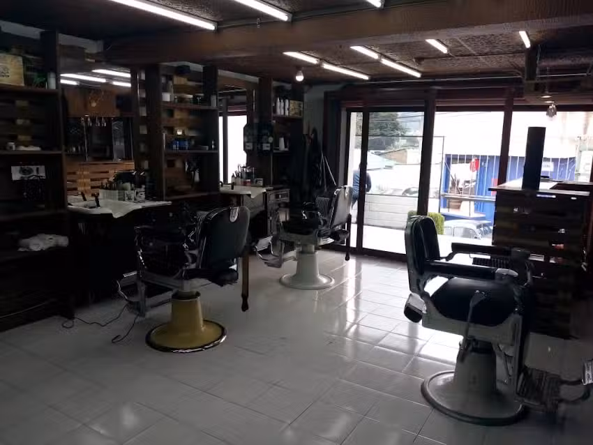 Barber&iacute;a (REYES DE LA NAVAJA)