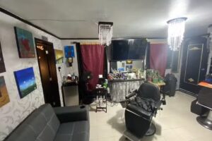 Barberia Reyes Peluqueros