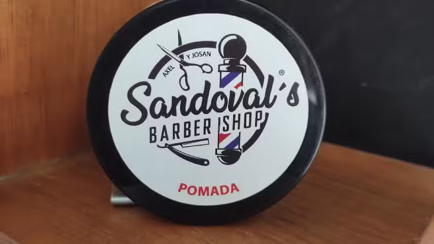 Barber&iacute;a Sandoval&rsquo;S