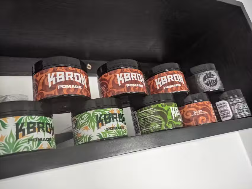 Barber&iacute;a shop El Rey