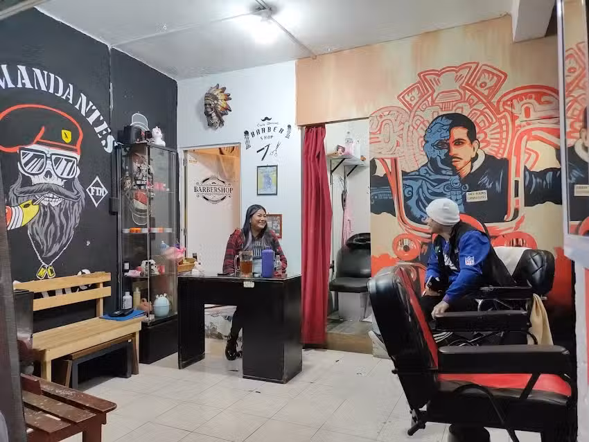Barber&iacute;a & Tatoo Milenio