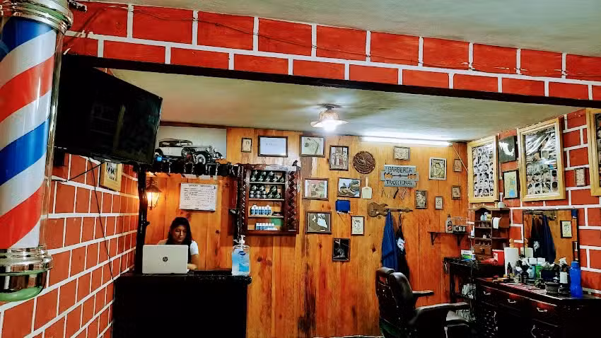 Barberia Tradicional &ldquo;Enrique&rdquo;