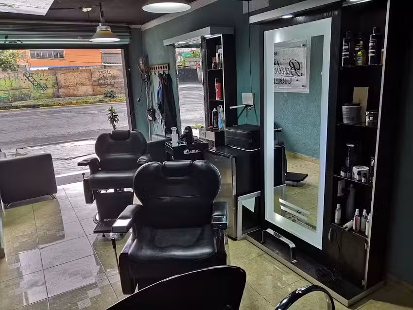 Barber&iacute;a Uriel