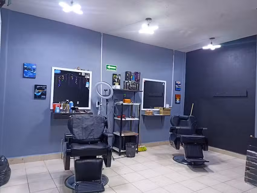 Barber&iacute;a Veneno D&eacute;vora