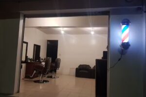 Barber&iacute;a y peluquer&iacute;a AZTLAN