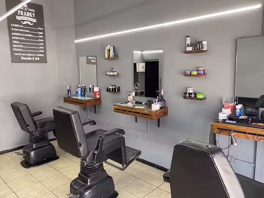 Barber&iacute;a y Peluquer&iacute;a de Franky