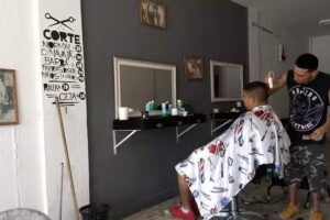 Barberia y peluqueria “El Perro Gordo”