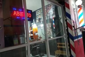 Barberia y peluquer&iacute;a el RAMON