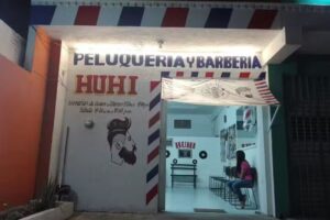 Barbería y peluquería Huhi