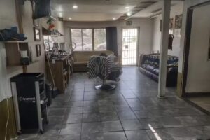 BARBERIA Y PELUQUERIA IBARRA