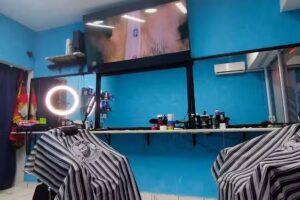 Barber&iacute;a y Peluqueria La Magia Del Barbero