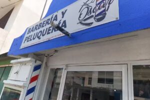 BARBER&Iacute;A Y PELUQUER&Iacute;A OSCAR GH