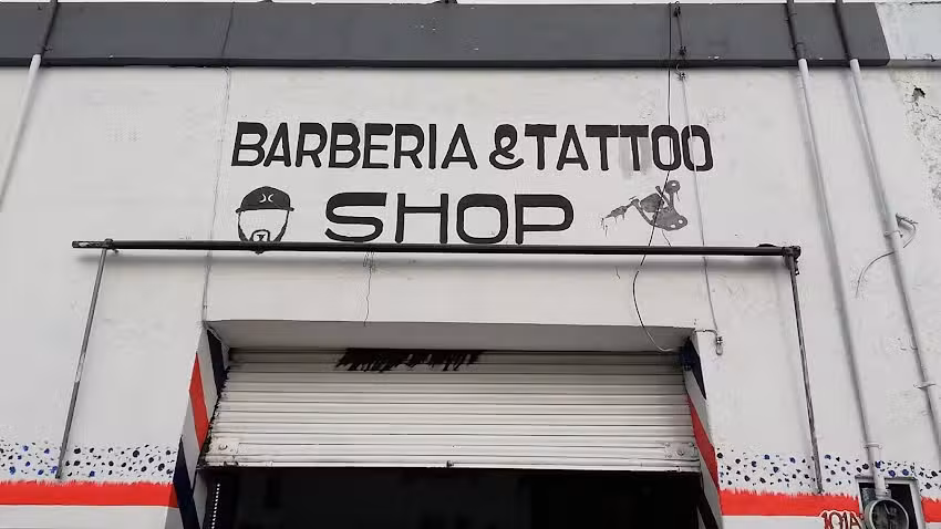 Barber&iacute;a Y Tatoo Luxor