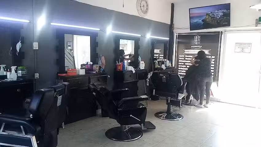 Barberias del Puerto Suc. Plaza Tokyo