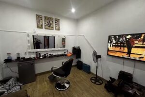 BARBERSHOP MONROY