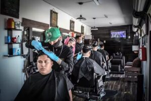 Barbudos Alfa V. Amador