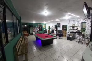 BLACK BLACK Barbershop