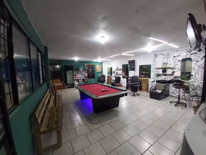 BLACK BLACK Barbershop