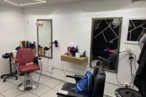Black Studio Barber&iacute;a & Peluquer&iacute;a