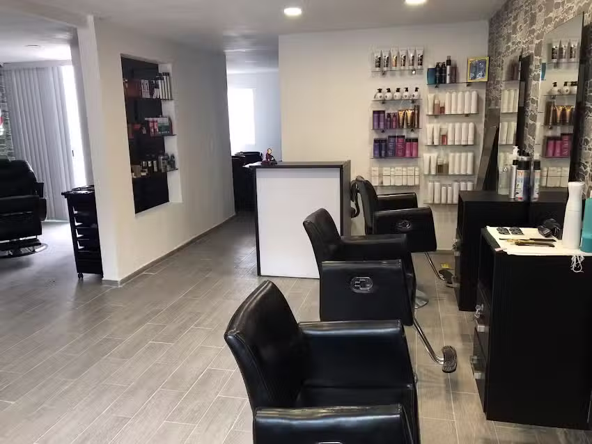 BLOND by Felipe Covarrubias