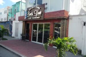 Bocsi Yow Barbershop Nichupte