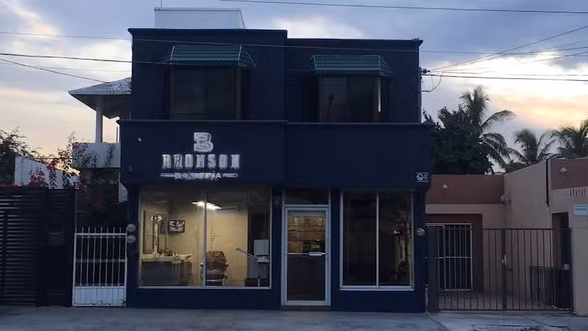 Bronson Barber&iacute;a