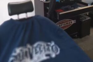 Burst Califa&rsquo;s 27 Barber Shop