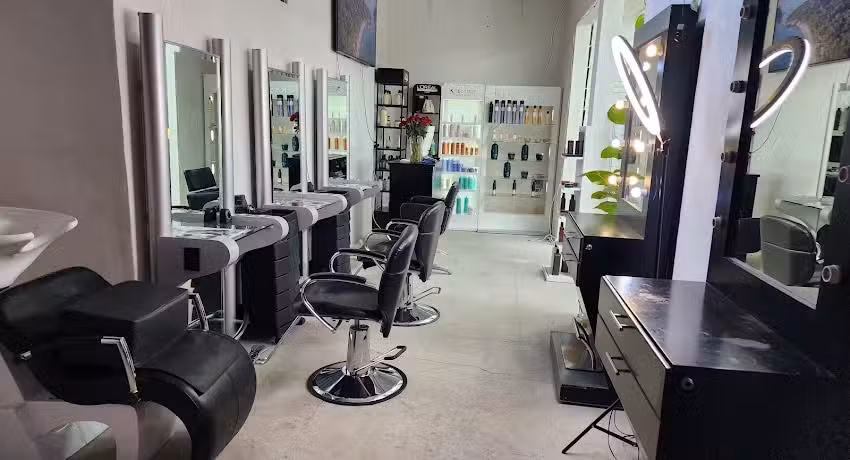 CAL&Eacute; Peluqueros Expertos