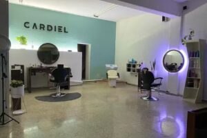 CARDIEL salon de belleza & barber&iacute;a