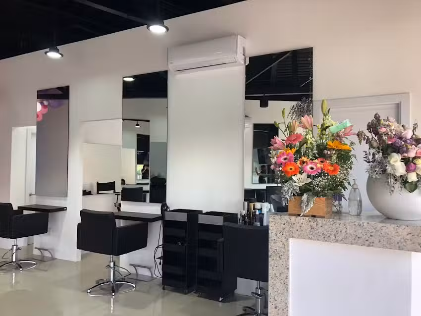 Claudette Hair Studio