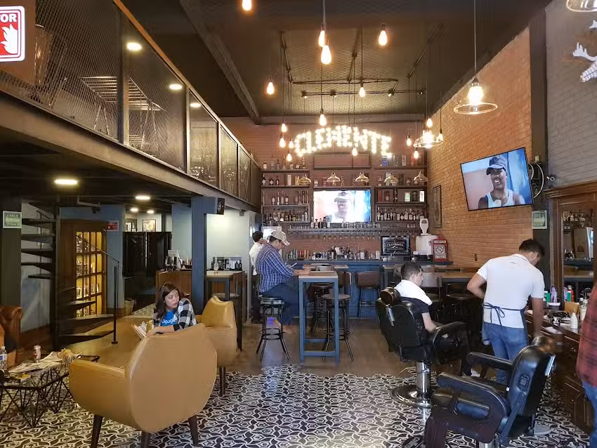 Clemente Barber&iacute;a Bar
