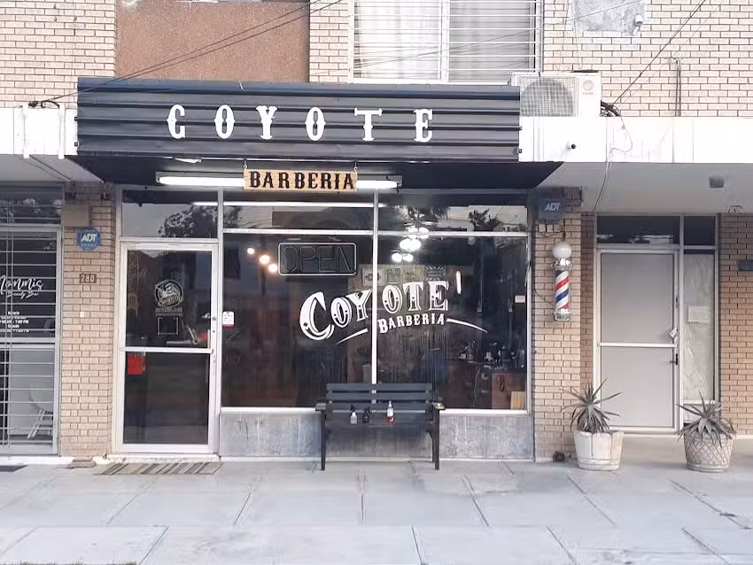 Coyote Barber&iacute;a Tradicional An&aacute;huac