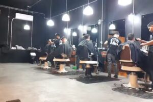 COYOTE Barber&iacute;a Tradicional Escobedo