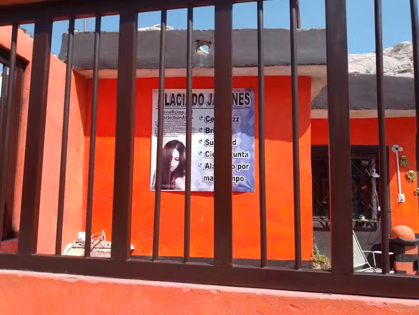 Cuidado para el cabello belleza y relajaci&oacute;n Ana