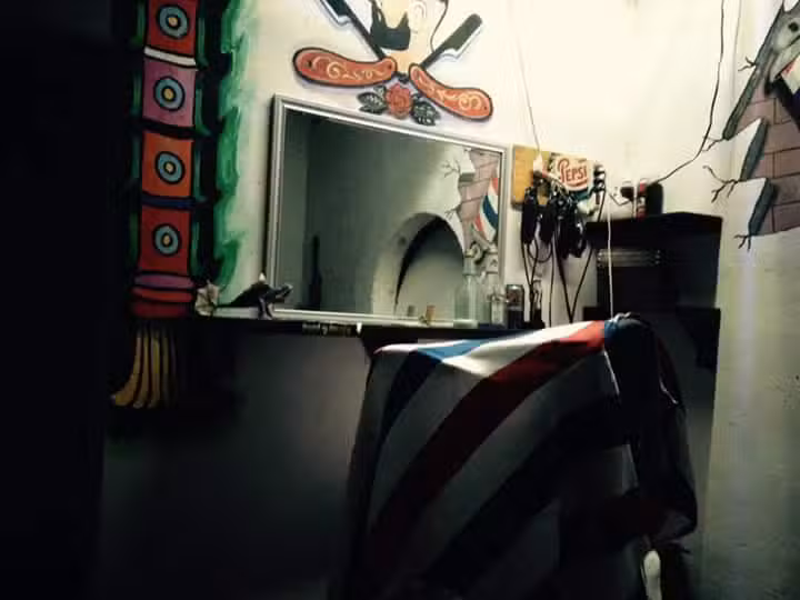 Daniel&rsquo;S Barber Shop