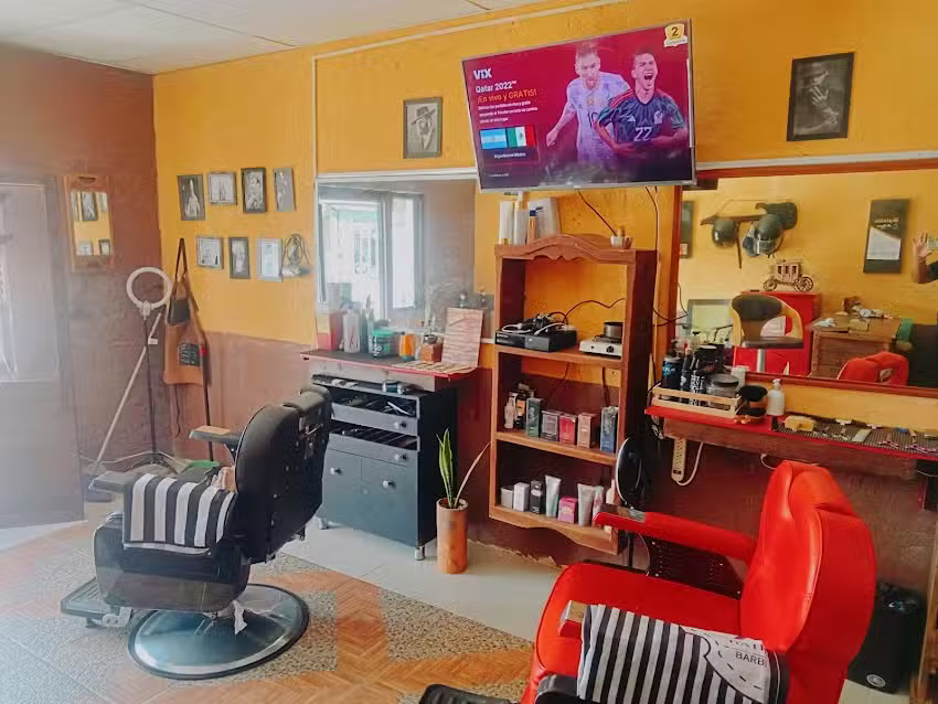 decapolis barberia y peluqueria