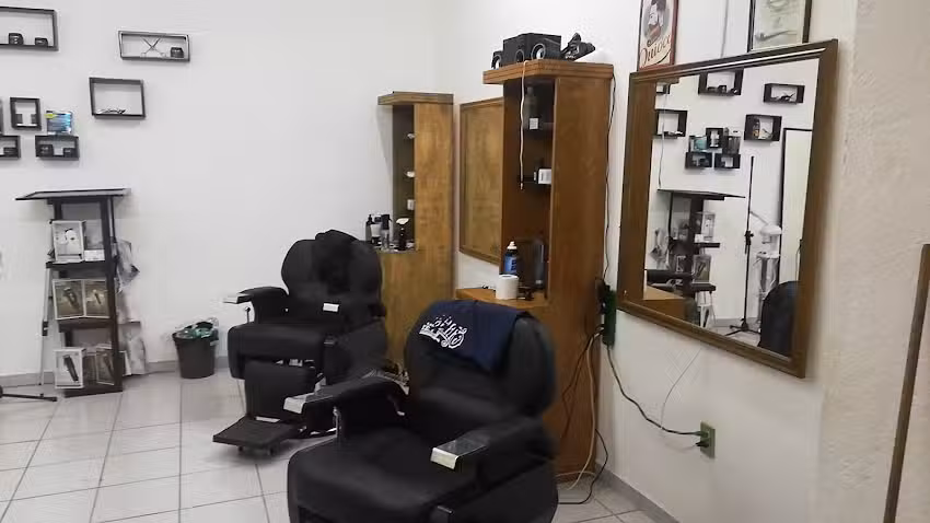 Del Centro Barber&iacute;a