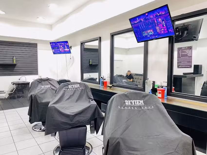 DI&rsquo;YIEM Barber Shop