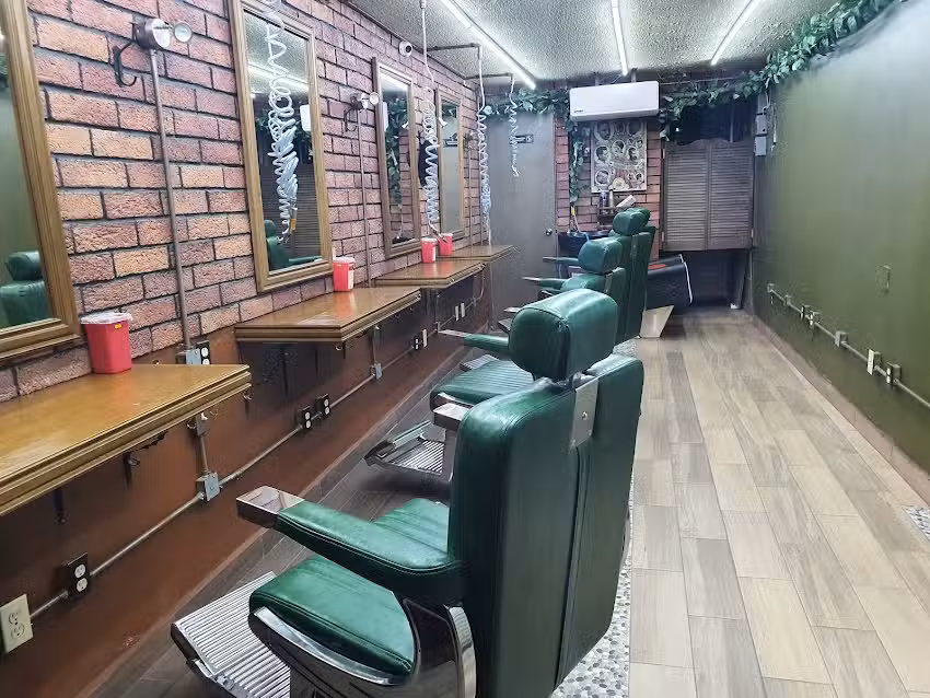 Dunkel Barber&iacute;a y Sal&oacute;n