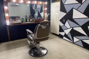 Efrén the bronx barberShop