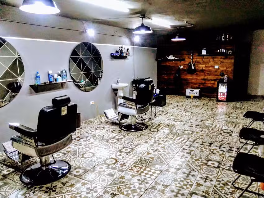 El B&aacute;rbaro &ndash; Barber&iacute;a Tradicional