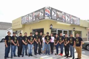 El Club De Los Artistas Suc. Riel