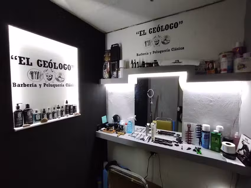&ldquo;EL GEOLOGO&rdquo; BARBERIA CLASICA Y PELUQUERIA