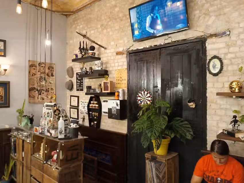 El valiente barber shop