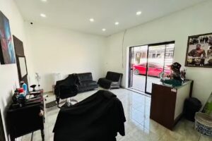 El Viejo Lobo Barber STUDIO