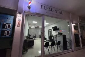 Elemental peluquer&iacute;a & barber&iacute;a cl&aacute;sica