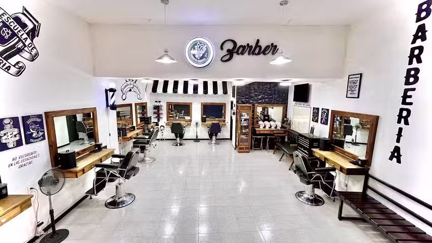 ESCUELA DE BARBER&Iacute;A