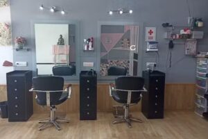 Esparza Salon
