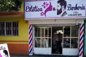 Est&eacute;tica & Barber&iacute;a.