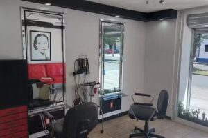 Est&eacute;tica Mar&iacute;a Sal&oacute;n